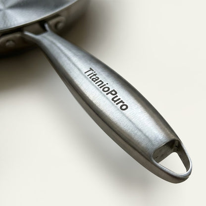 Poêle en titane